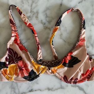 Acacia Geneva Top Retro Paradise